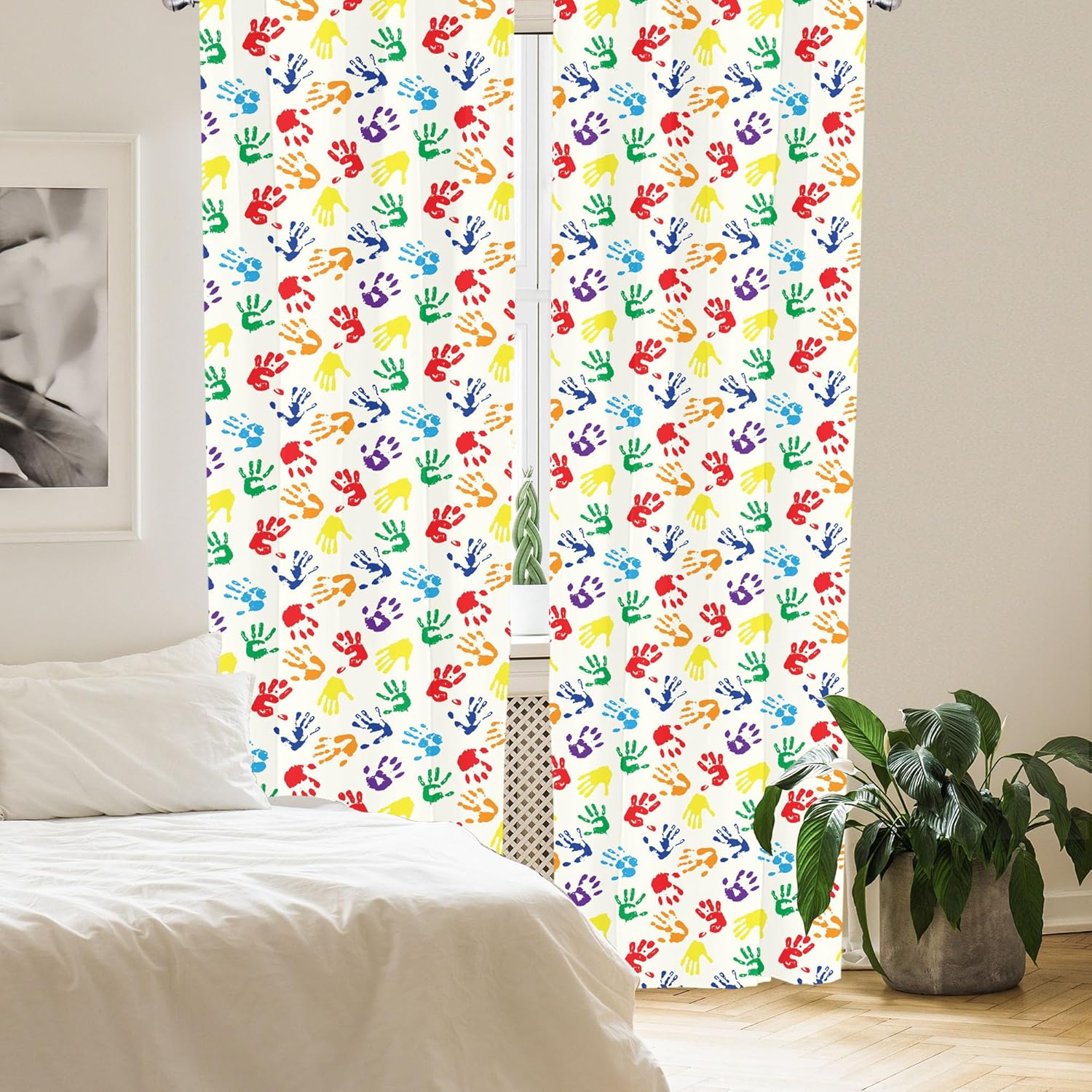 Kleurrijke handafdruk regenboo - Home Decor Color Palettes recensie en prijs